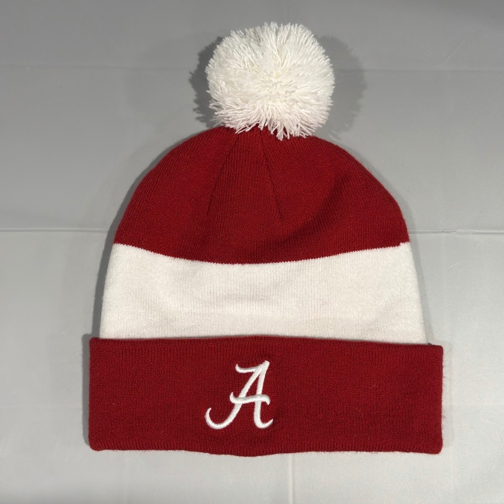 Nike Alabama Crimson Tide Beanie Hat Red White Pom Cuffed Knit 34918XAL1 FA17